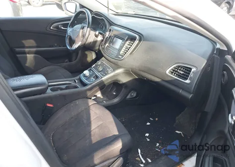 2015 Chrysler 200 Limited z USA, uszkodzony, nr VIN 1C3CCCAB5FN660928